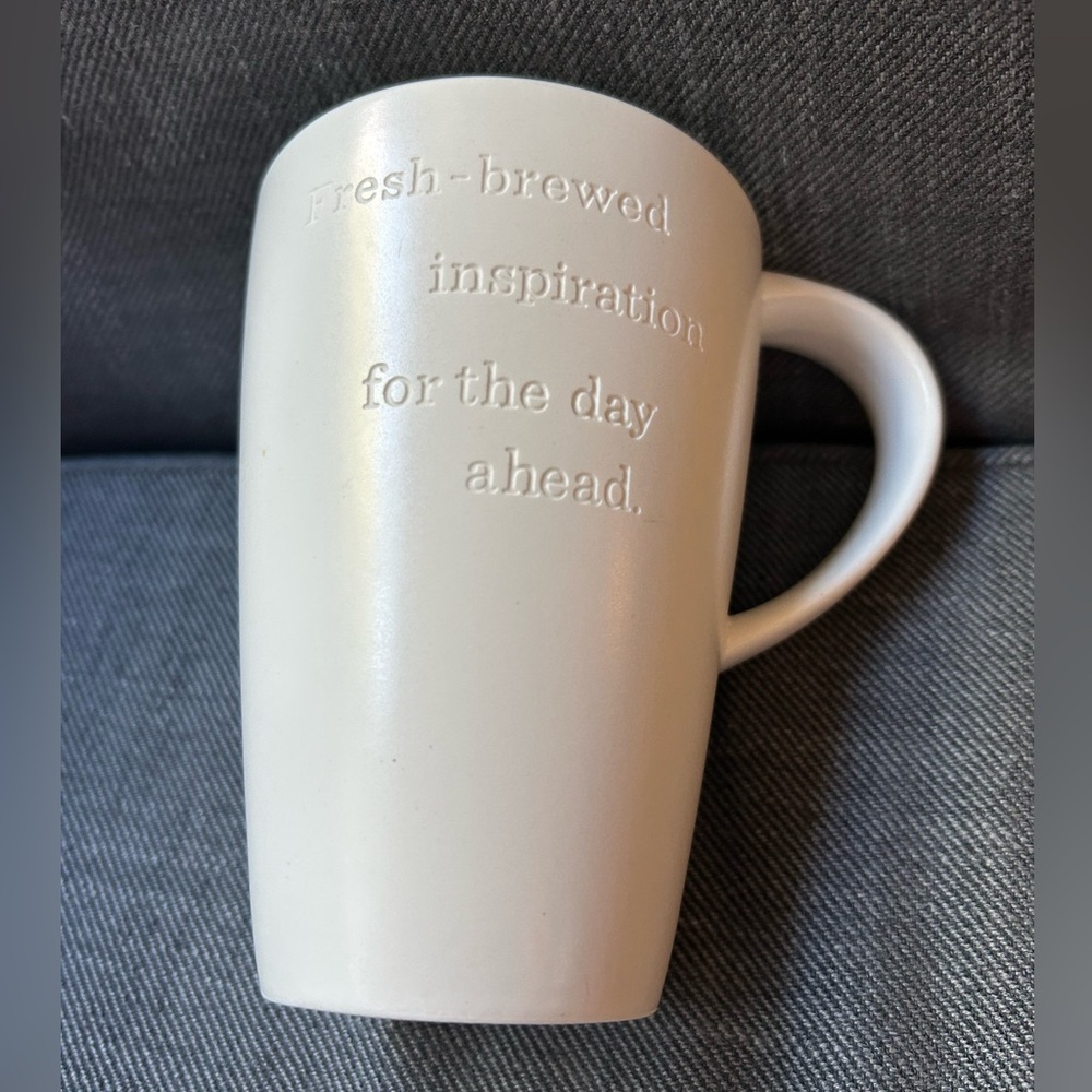 Starbucks Fresh-Brewed Inspiration for the Day Ahead Coffee Mug 16 Ounces 2013